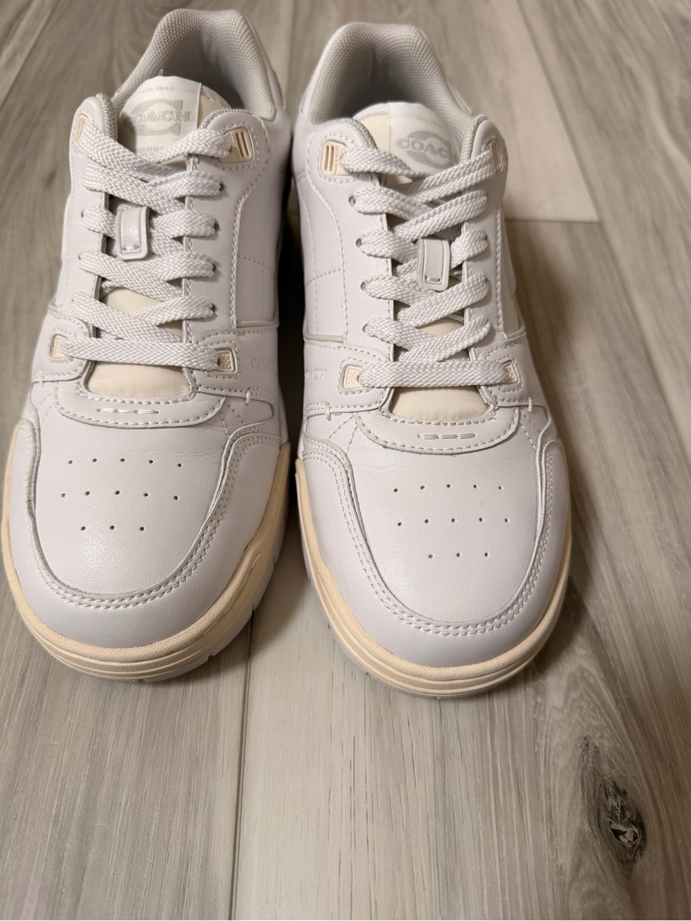 Coach Soho CAQ25 White Leather Sneakers Size 8.5B Gently Used - Picture 4 of 12
